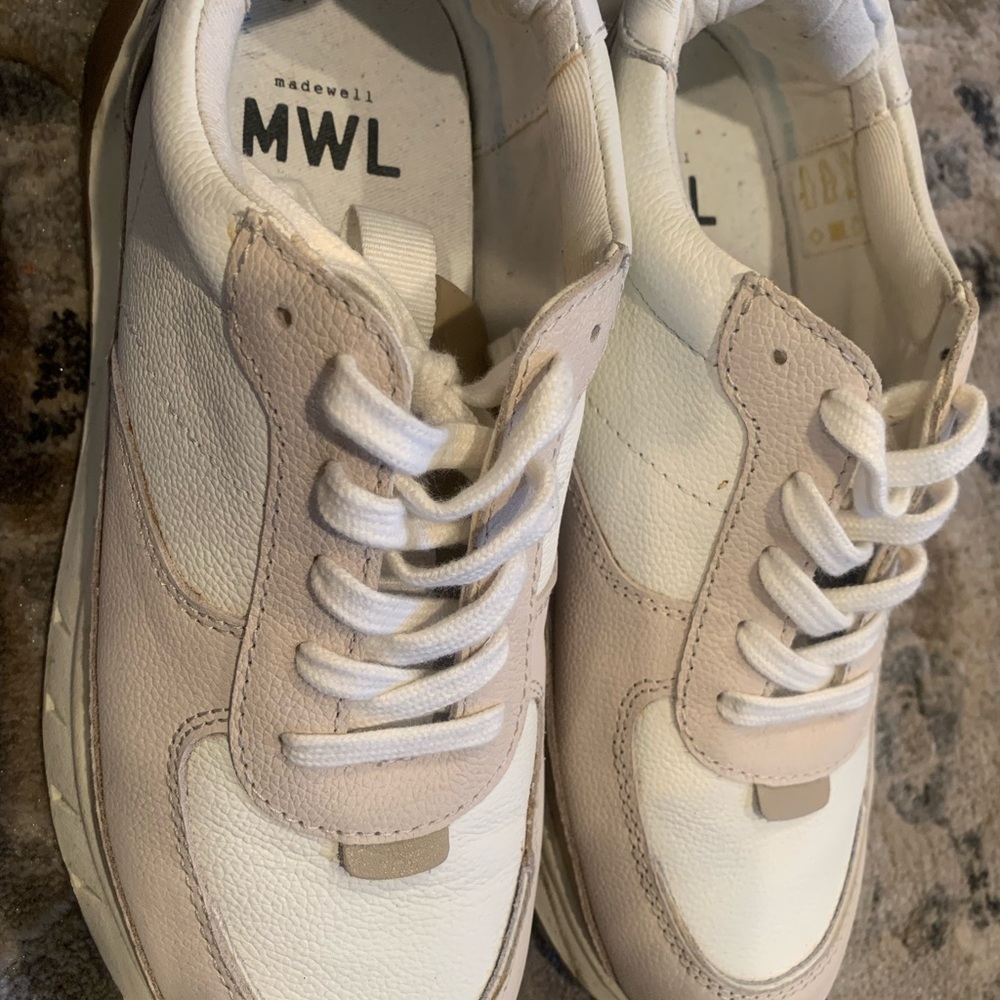 Madewell White and Tan Sneakers Minimalist Design